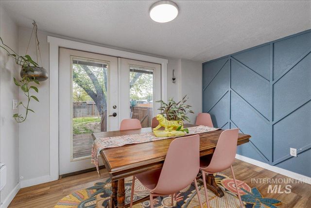 2116 S Pacific St, Boise, ID 83705