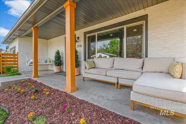 2116 S Pacific St, Boise, ID 83705