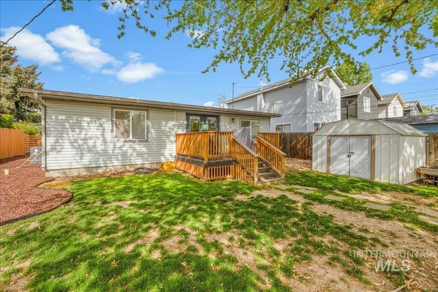 2116 S Pacific St, Boise, ID 83705