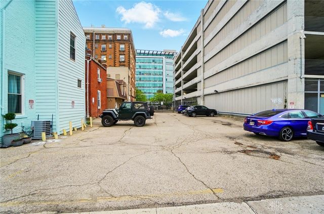 20 W Monument Avenue, Dayton, OH 45402