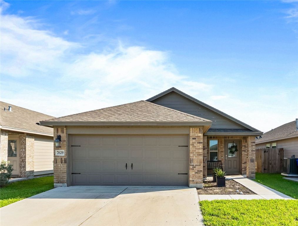 7629 Shadow Rider, Corpus Christi, TX 78414