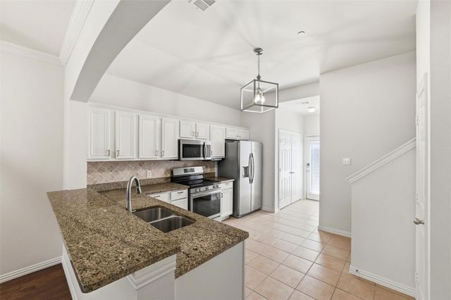 575 S Virginia Hills Drive 403, Mckinney, TX 75072