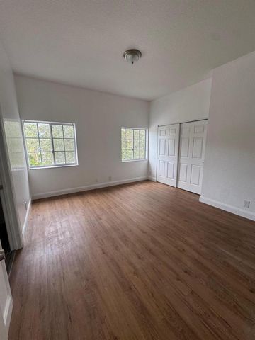 1133 Colonial Palms Way 1133, Palm Springs, FL 33406