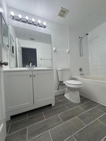 1133 Colonial Palms Way 1133, Palm Springs, FL 33406