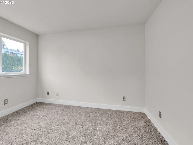 6722 N RICHMOND Ave, Portland, OR 97203