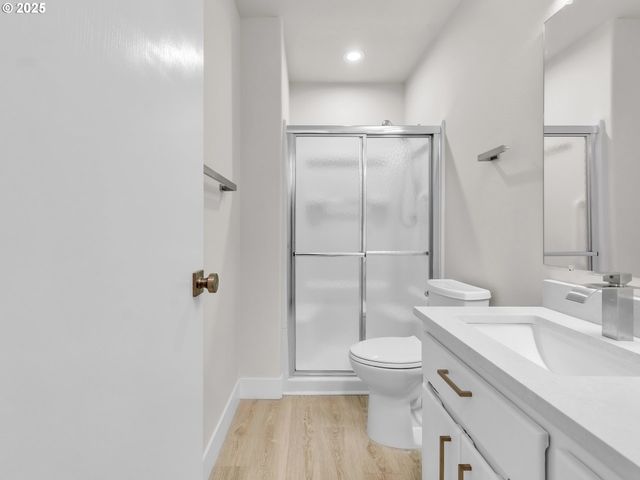 6722 N RICHMOND Ave, Portland, OR 97203