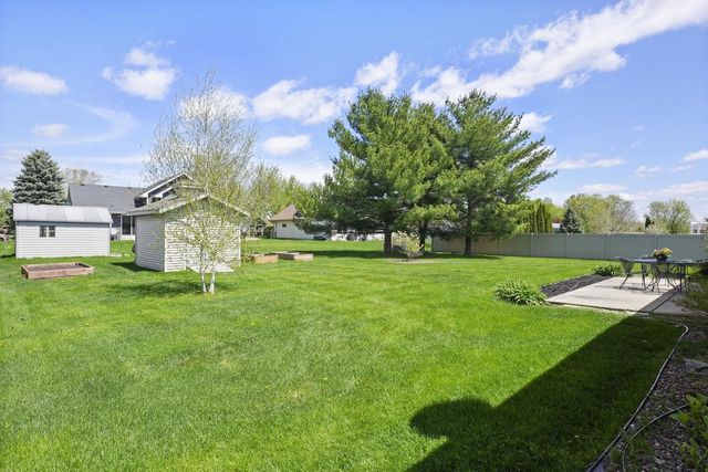 310 W Freidel Drive, Marshall, WI 53559