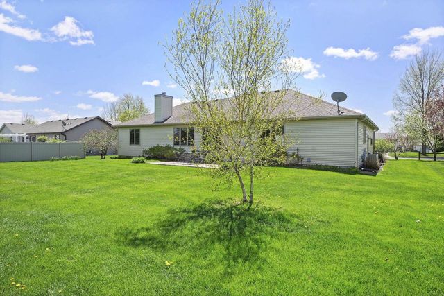 310 W Freidel Drive, Marshall, WI 53559