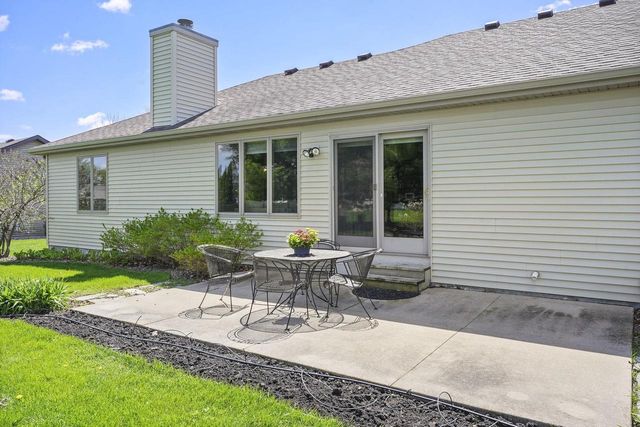 310 W Freidel Drive, Marshall, WI 53559