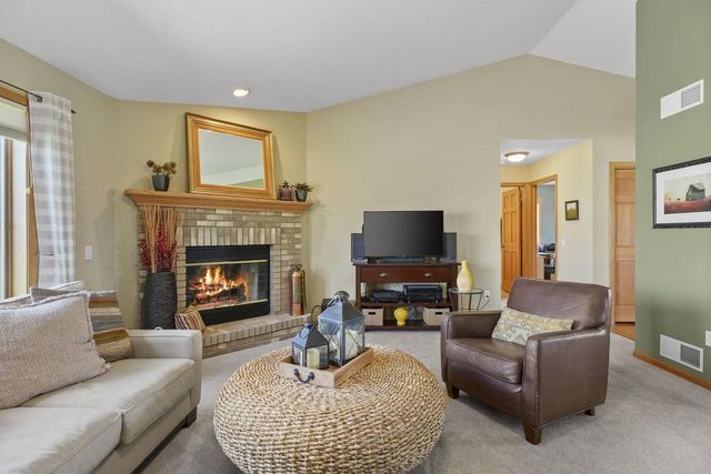 310 W Freidel Drive, Marshall, WI 53559