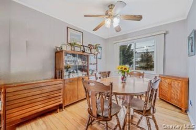 43 E June Street, Lindenhurst, NY 11757