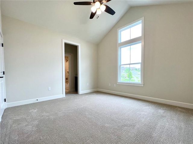 306 Stoneridge Court, Lawrence, KS 66049