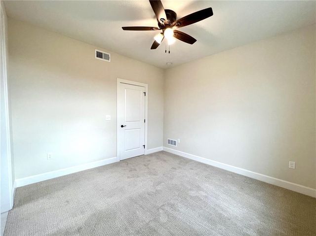 306 Stoneridge Court, Lawrence, KS 66049
