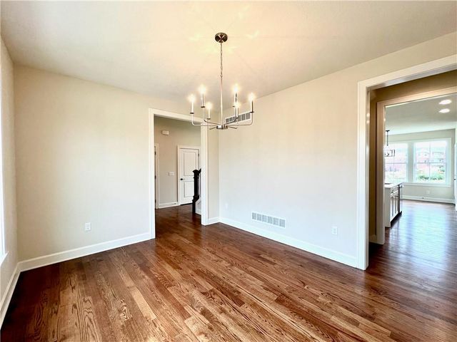 306 Stoneridge Court, Lawrence, KS 66049