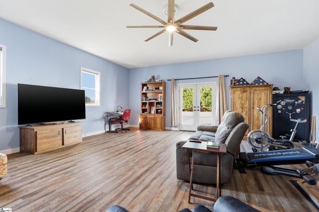 7282 New Cut Road, Inman, SC 29349