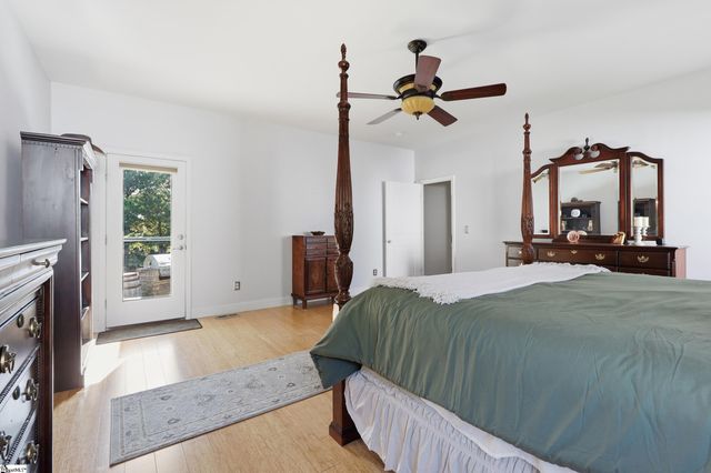 7282 New Cut Road, Inman, SC 29349