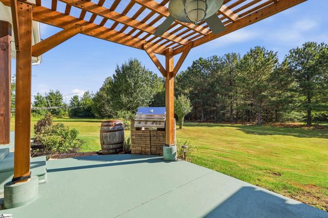 7282 New Cut Road, Inman, SC 29349