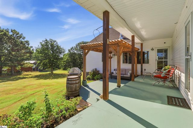 7282 New Cut Road, Inman, SC 29349