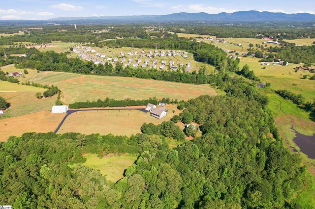 7282 New Cut Road, Inman, SC 29349
