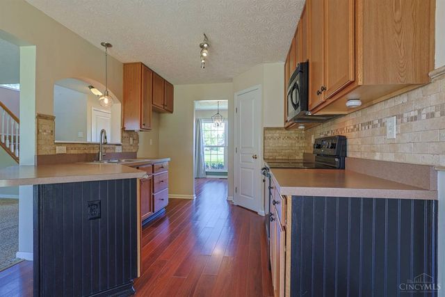 3239 Sycamore Woods Lane, Hamilton, OH 45011