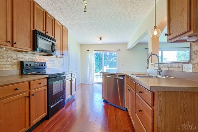 3239 Sycamore Woods Lane, Hamilton, OH 45011