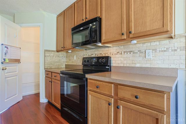 3239 Sycamore Woods Lane, Hamilton, OH 45011