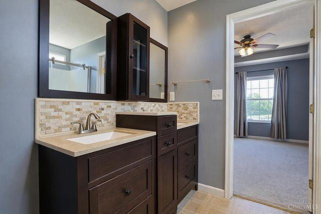 3239 Sycamore Woods Lane, Hamilton, OH 45011