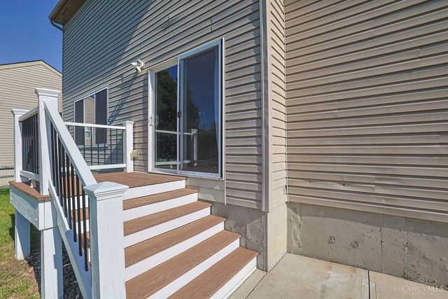 3239 Sycamore Woods Lane, Hamilton, OH 45011