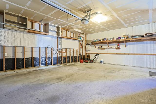 3239 Sycamore Woods Lane, Hamilton, OH 45011
