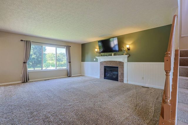 3239 Sycamore Woods Lane, Hamilton, OH 45011