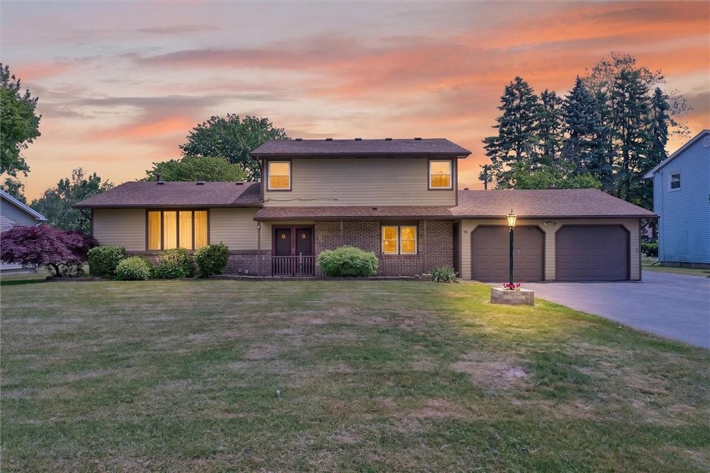 94 Mascot Drive, Greece, NY 14626