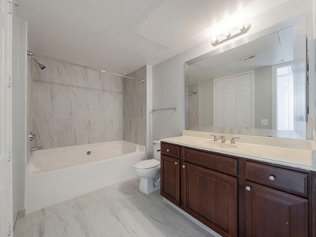 7575 Kirby Drive 2214, Houston, TX 77030