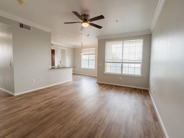 7575 Kirby Drive 2214, Houston, TX 77030