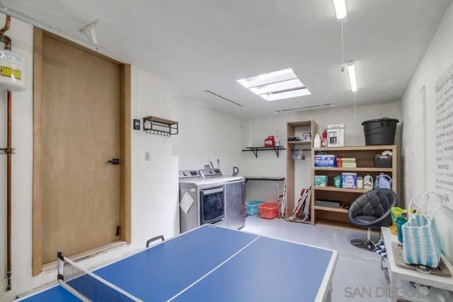 1855 Reed, San Diego, CA 92109