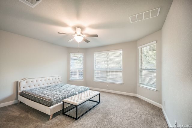 12222 Chena Lk, San Antonio, TX 78249