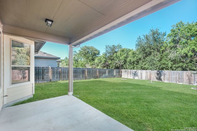 12222 Chena Lk, San Antonio, TX 78249