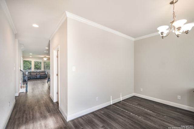 12222 Chena Lk, San Antonio, TX 78249