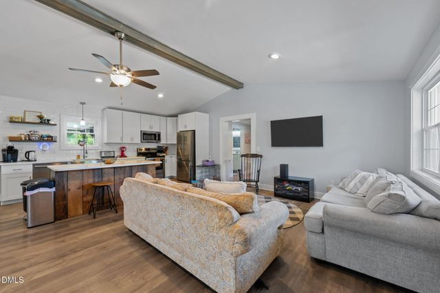 1066 S Third Street, Mebane, NC 27302