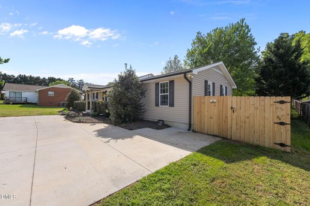 1066 S Third Street, Mebane, NC 27302