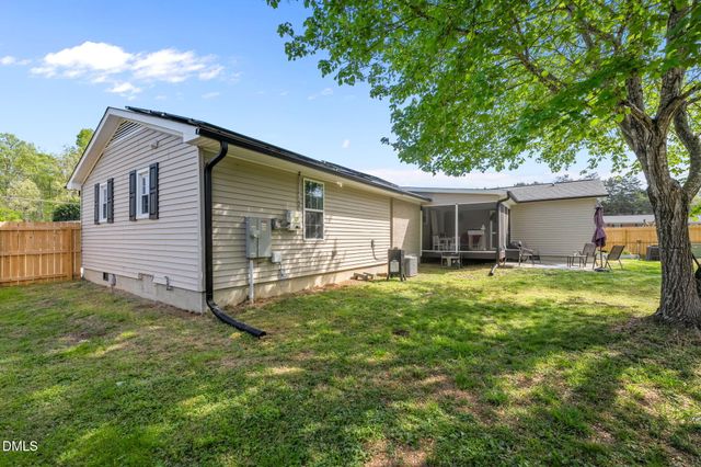 1066 S Third Street, Mebane, NC 27302