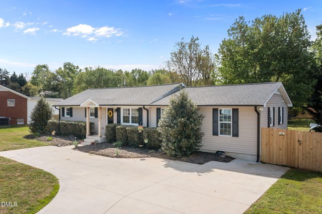1066 S Third Street, Mebane, NC 27302
