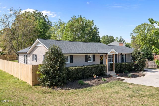 1066 S Third Street, Mebane, NC 27302