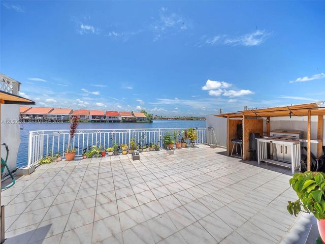 5530 W 26th Court 102, Hialeah, FL 33016