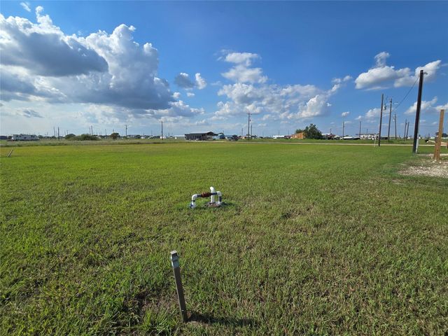 367 & 377 Red Snapper Drive, Palacios, TX 77465