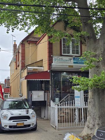 10412 121st Street, Richmond Hill S., NY 11419