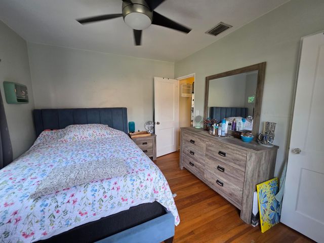 819 Valley Forge Road, West Palm Beach, FL 33405