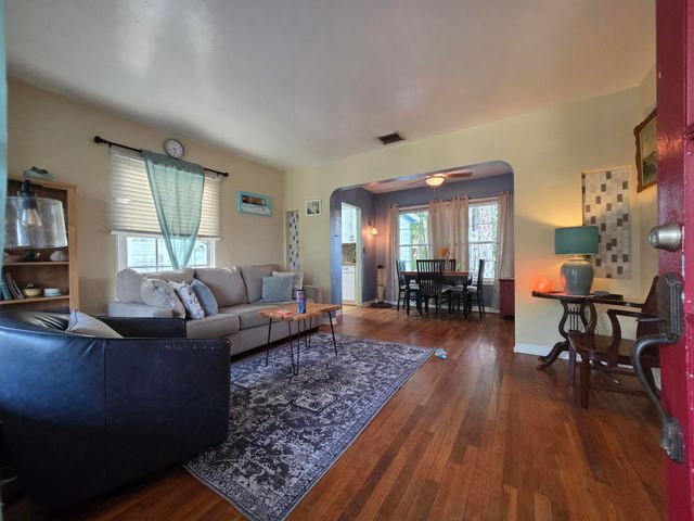 819 Valley Forge Road, West Palm Beach, FL 33405