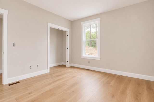 10 Winchester Lane, Tuftonboro, NH 03850