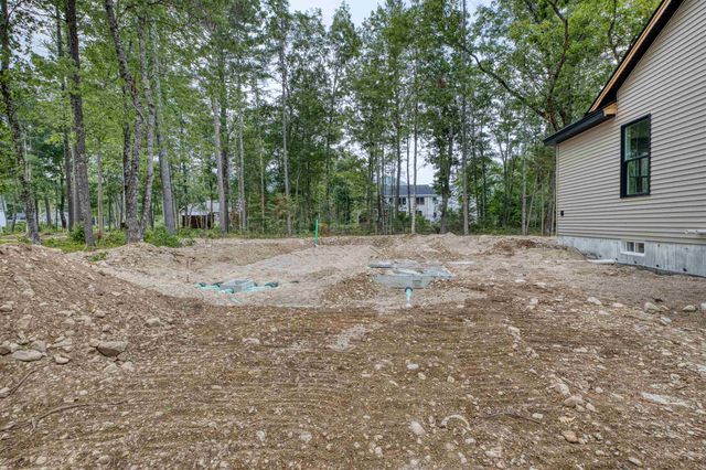 10 Winchester Lane, Tuftonboro, NH 03850