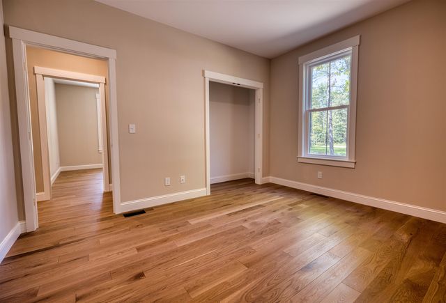 10 Winchester Lane, Tuftonboro, NH 03850